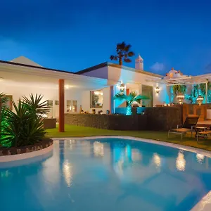 Villa Del Moral, Tinajo